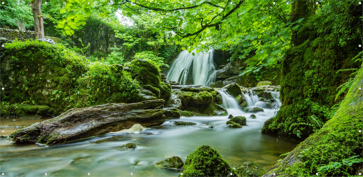 Outdoor Bild Banner Außen Gartenposter wetterfest 370x180 cm Wald Wasserfall Landschaft