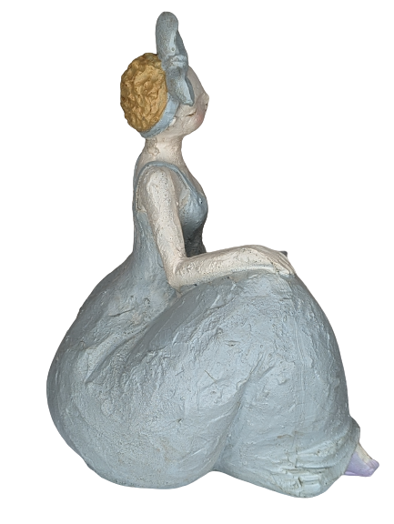 EXNER SKULPTUR DEKO FIGUR FRAU CRIVA SITZEND HÖHE 21 cm MODERN WOHNDEKO