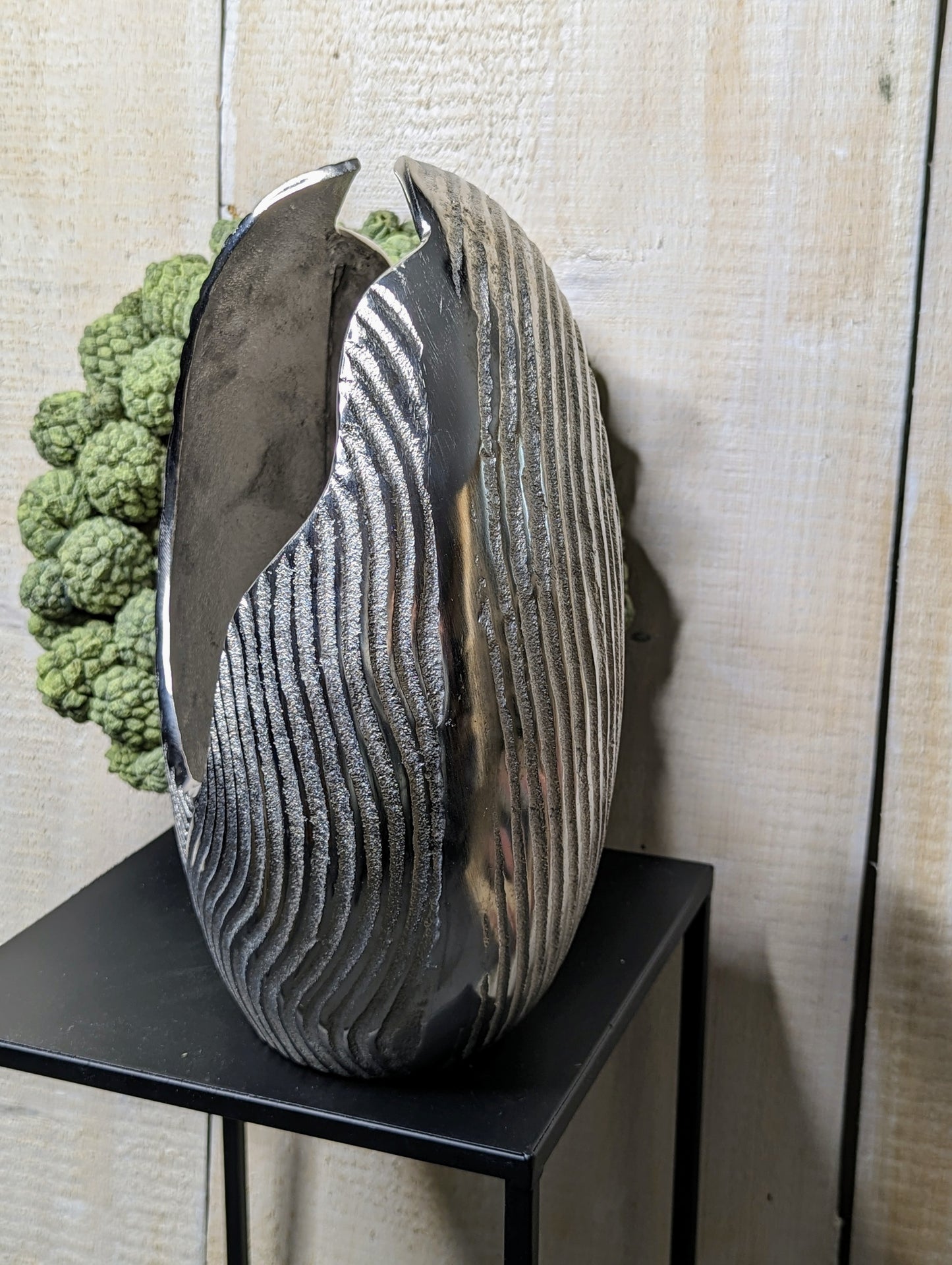 COLMORE Vase Abstrakt 25x16x33 cm Silber Alu RAW Deko Gefäß Dekoration